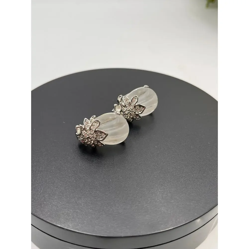 Kenneth Jay Lane White Lucite & Clear Crystal Clip-On‎ Earrings - Picture 11 of 12